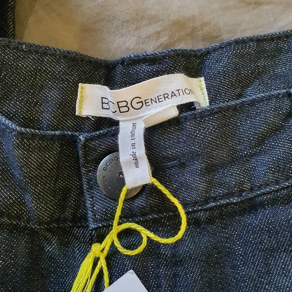 BCBGeneration JASPER Straight Leg Jeans - Picture 3 of 6